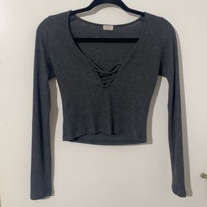 Grey long sleeve cropped shirt